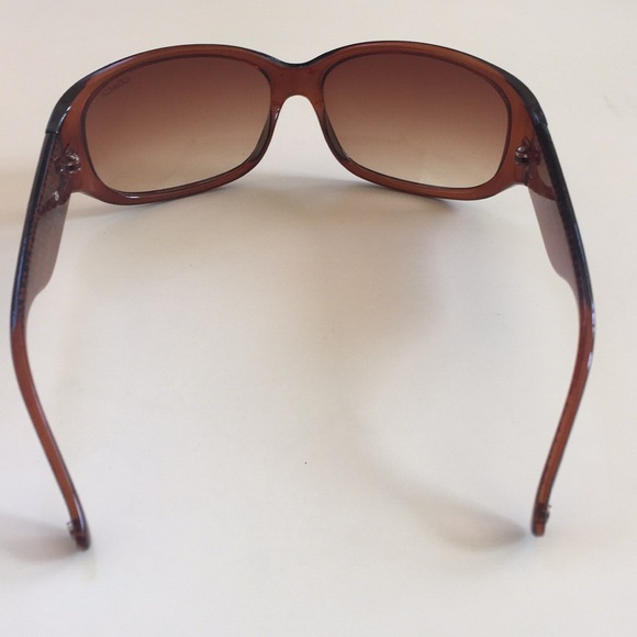 Coach Sunglasses - Picture 6 of 8